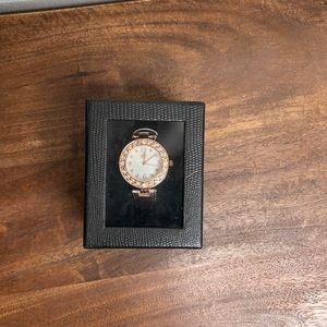 A cute little watch🥰